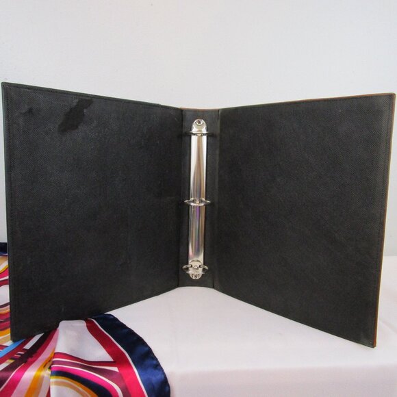 Bindertek Premium Leather 3-Ring Binder/Photo Album - 2nd of 8 - Picture 5 of 8